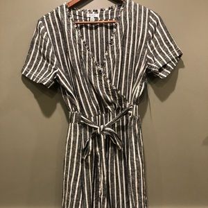 Susina striped dress size S NWT